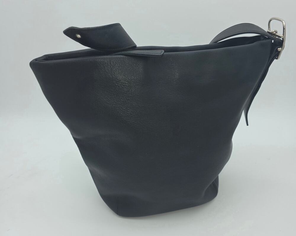 Vintage Coach Y2K Black Leather Bucket Bag – Silver Hardware
